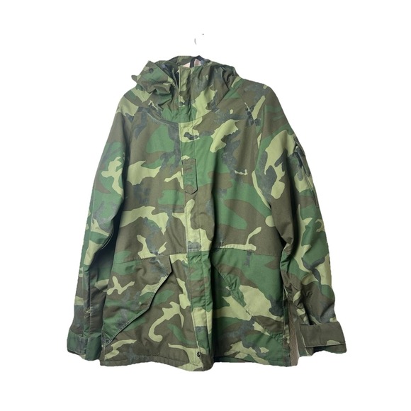 Military Jacket Cold Weather Parker Woodland Camo Medium Gore Tex Jacket Vtg